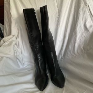 HALSTON wedged heel leather boot